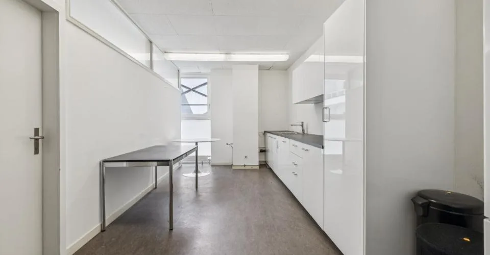 Praxis ou bureau entre Bankverein et Aeschenplatz