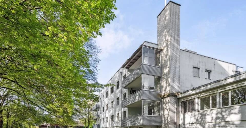 Espace pour votre vision : 70 m² de locaux de pratique ou de bureaux à Oberwil