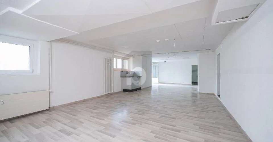GROSSZÜGIG, FLEXIBEL MIT EIGENER GARAGE