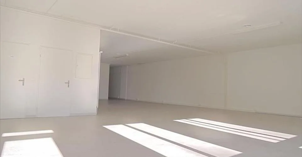 Espace de bureaux et commercial de 160 m2 à louer