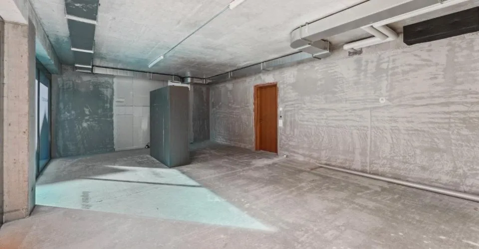 Magasin à Bonaduz avec raccordement à l'eau