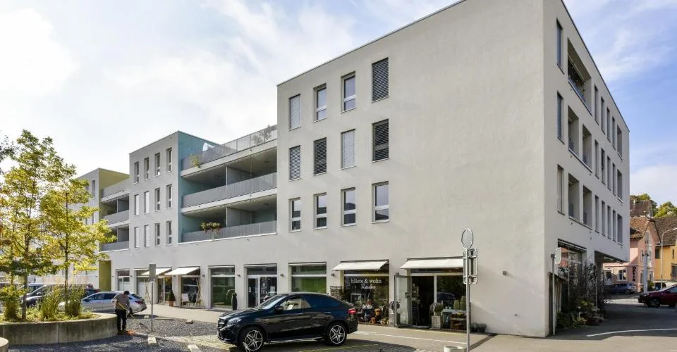 Joli local commercial très bien situé à Perron Ouest, Muri AG