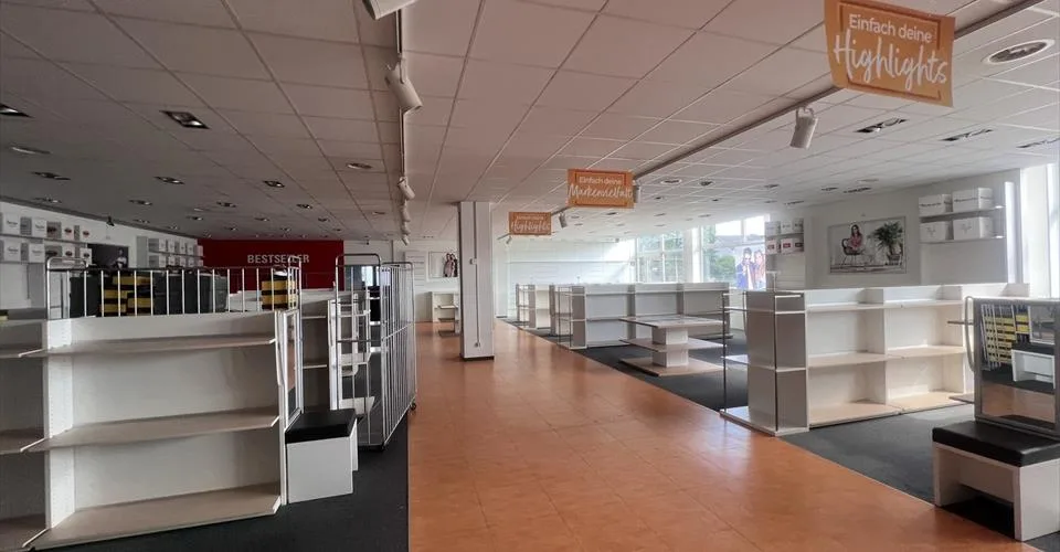 Bel espace commercial à louer
