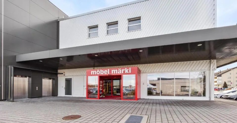 412 m2 de surface commerciale au 2ème étage du marché spécialisé à Breite Rickenbach