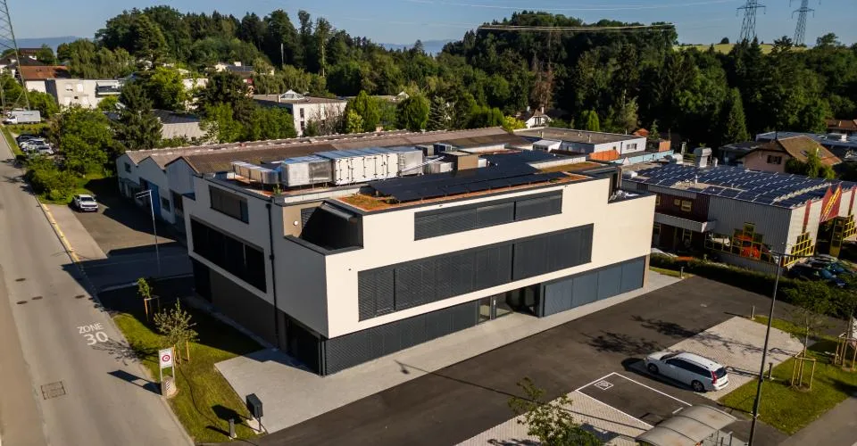 Et si vos bureaux et votre showroom étaient sous le même toit ?