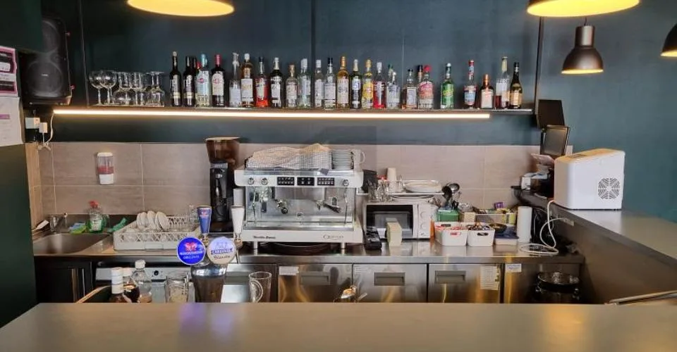 CAFE BAR DANS QUARTIER ST-ROCH !