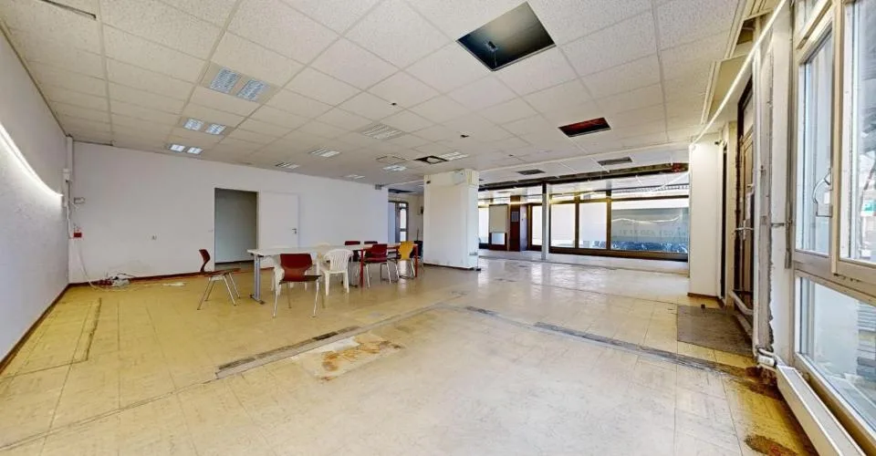 Votre futur espace commercial!