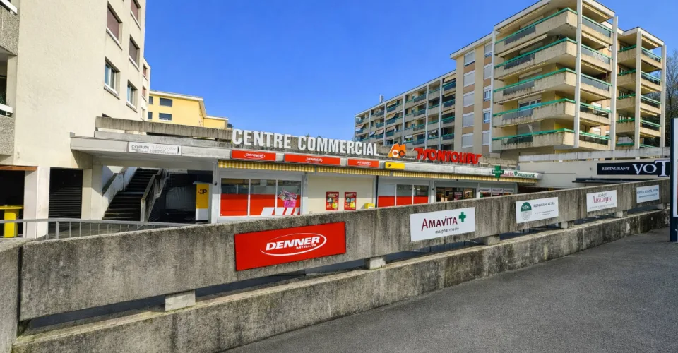Surface commerciale à louer - Centre commercial Montolieu, Lausanne