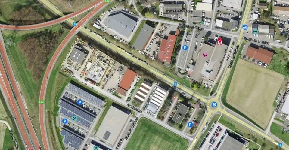 GRANDE HALLE DE STOCKAGE de plein pied