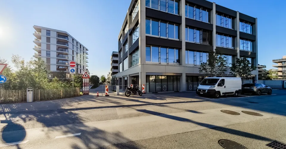 Espaces commerciaux neufs à louer - 50% de loyer pendant 1an!