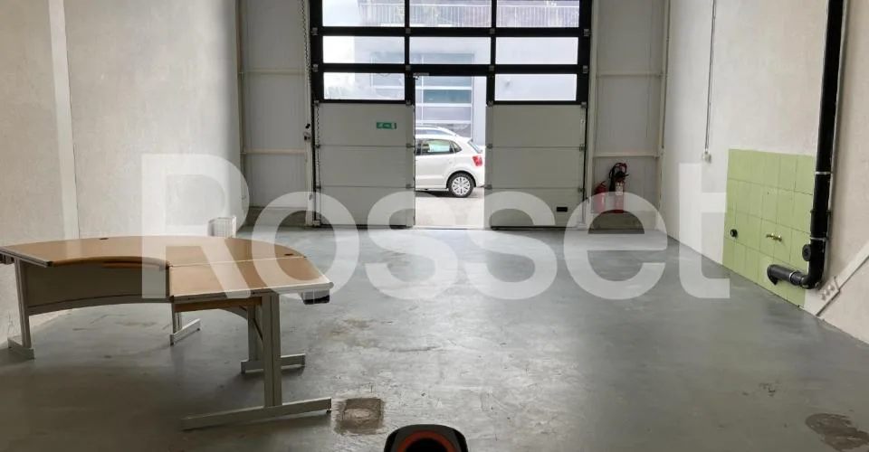 Locaux commerciaux 200 m² à louer