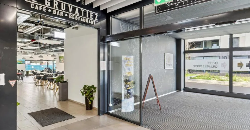 Au sein d'un centre commercial à Orbe