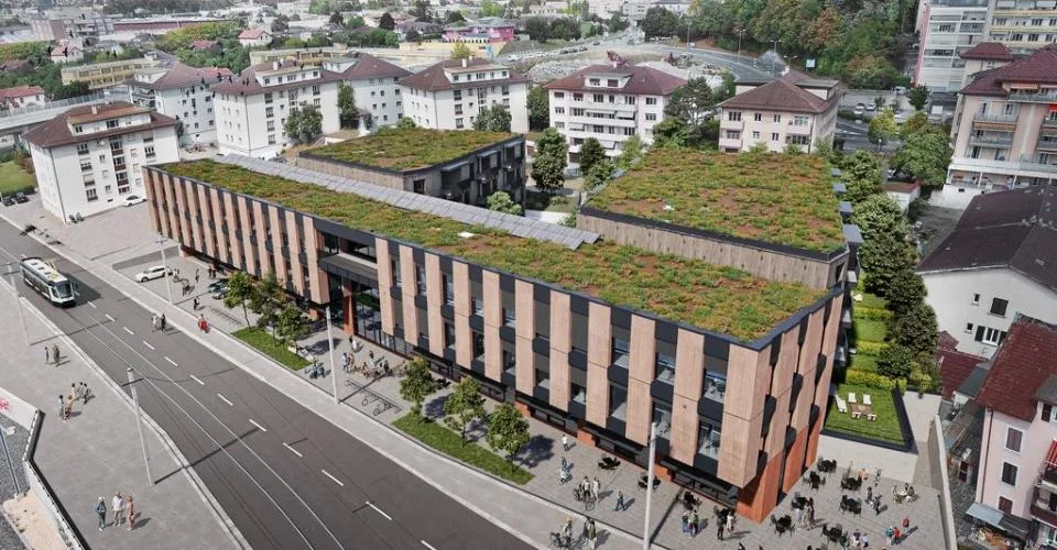 Belle arcade dans nouveau bâtiment