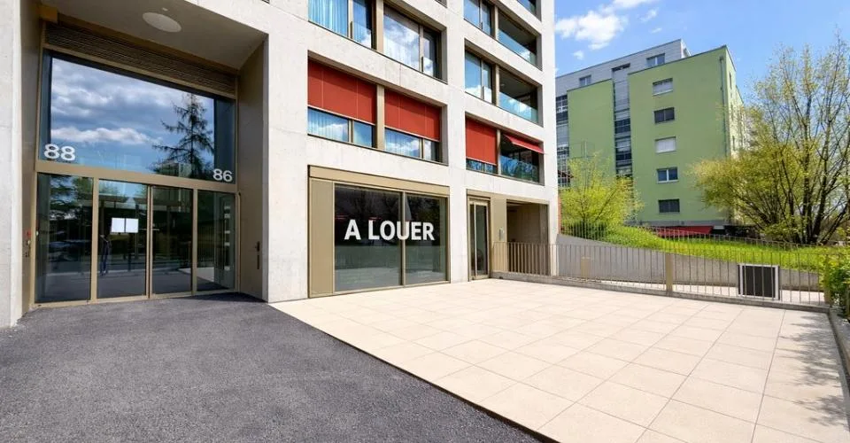 Vous rêvez d'ouvrir un café ? Surface à louer de 84.10 m2