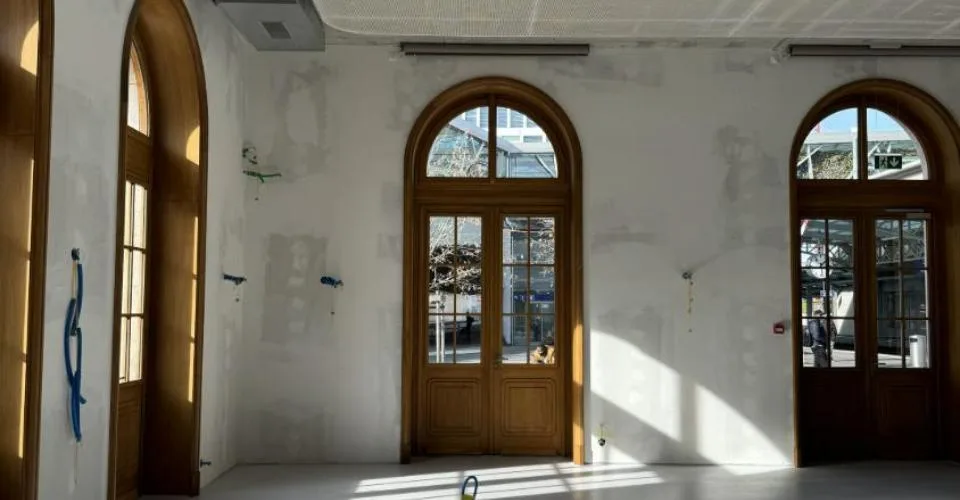 Surface de restauration Renens Gare