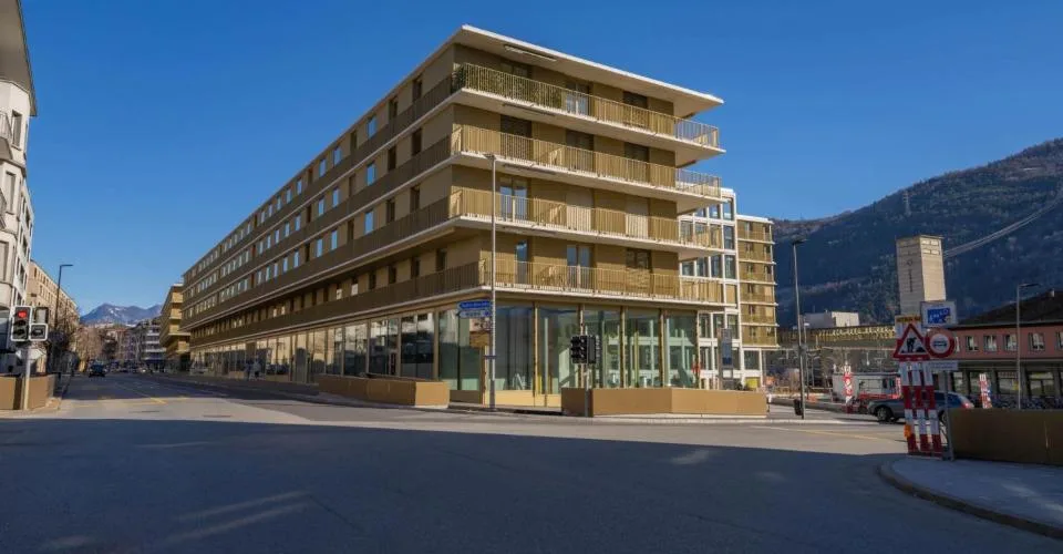 À louer ? Surface commerciale de 97 m² bénéficiant d'une visibilité ex