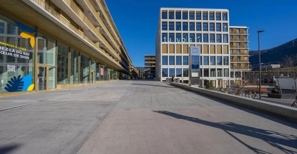 À louer ? Surface commerciale de 97 m² bénéficiant d'une visibilité ex