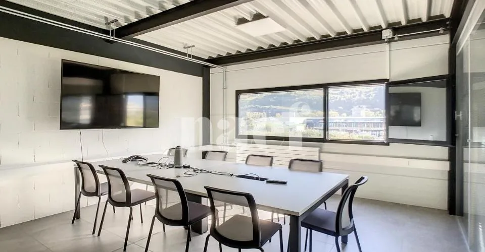 Bureaux de 112 m2 au 2ème étage