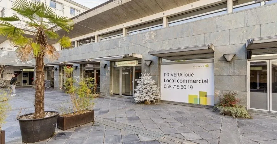 Arcade au centre ville de Sierre à louer de suite ou à convenir