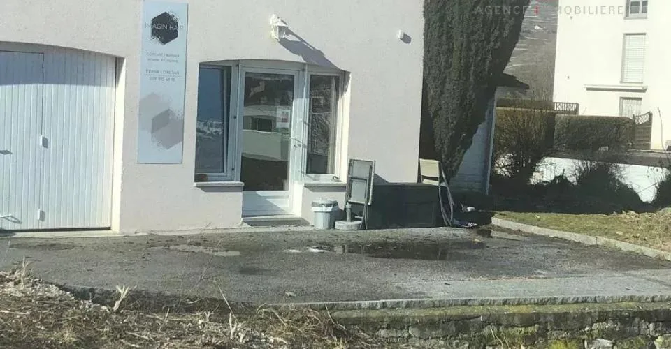 Local commercial au coeur de Chalais