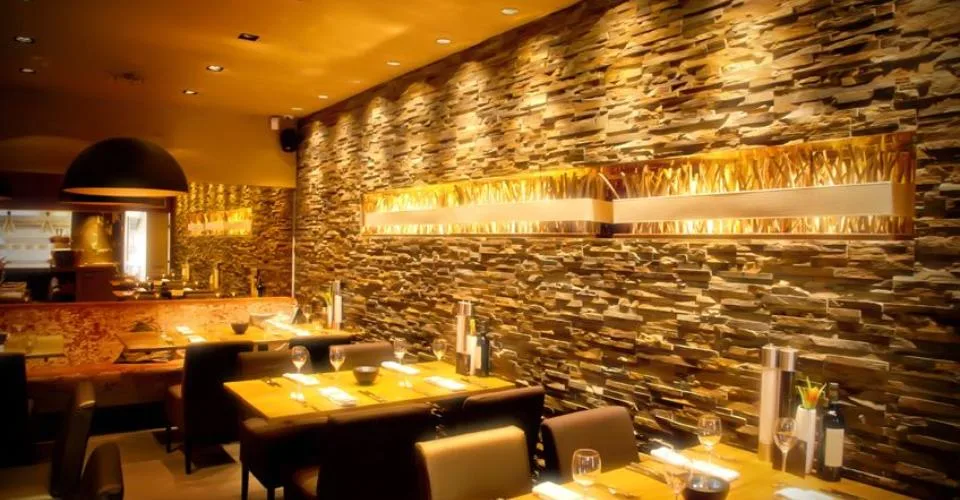 VALAIS : EXCEPTIONNELLE BRASSERIE?OPPORTUNITÉ UNIQUE À CRANS-MONTANA
