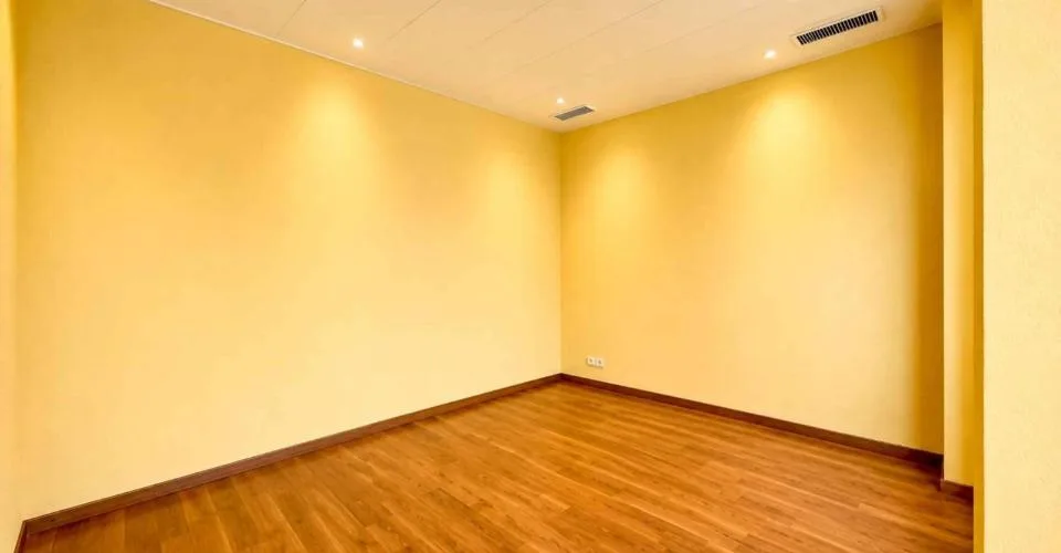 Arcade 276 m² à louer – Quartier Servette