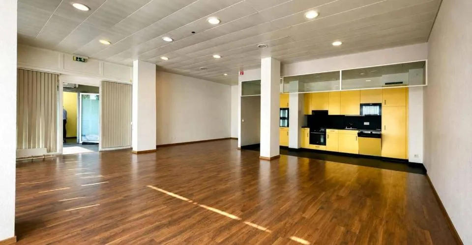 Arcade 276 m² à louer – Quartier Servette