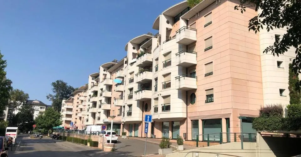 Arcade d'env. 225m2