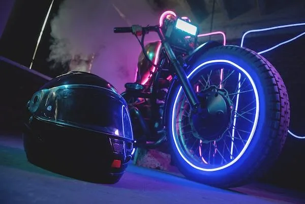 GENÈVE : ENTREPRISE SPÉCIALISÉE DANS L?UNIVERS DU 2 ROUES À REMETTRE