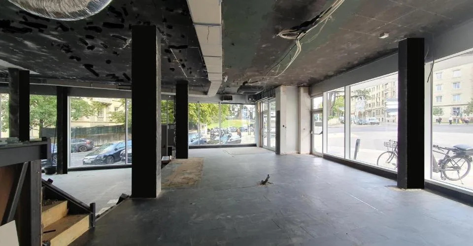 Arcade de 183 m2 + sous-sol