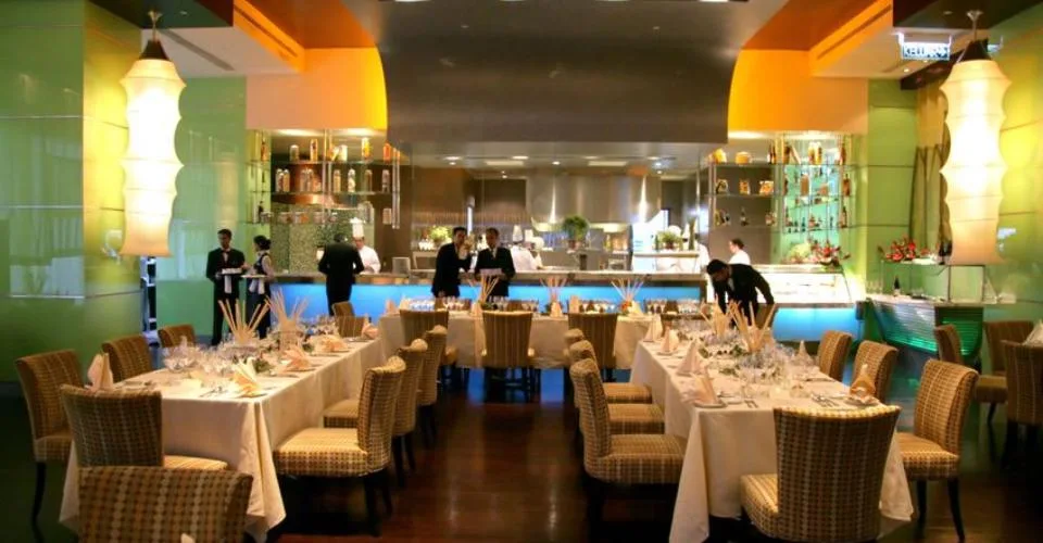 Genève proche place du Molard : Charmant restaurant de renom à rermettre.
