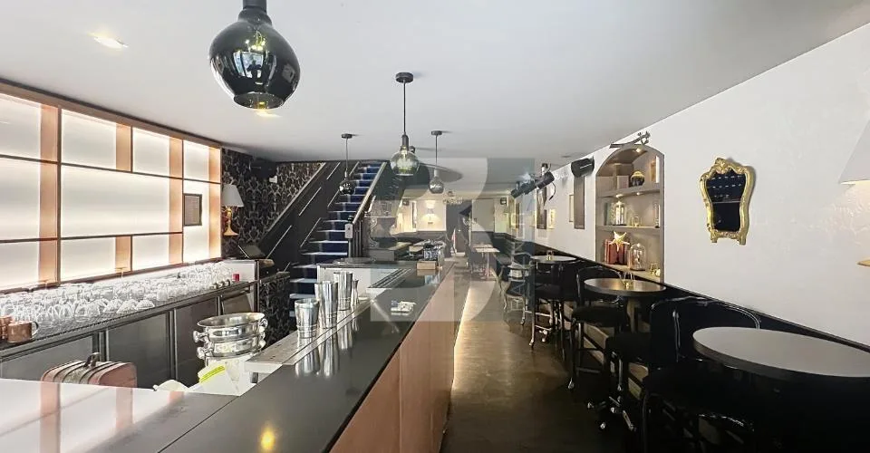Magnifique arcade équipée au coeur de la Vieille-Ville