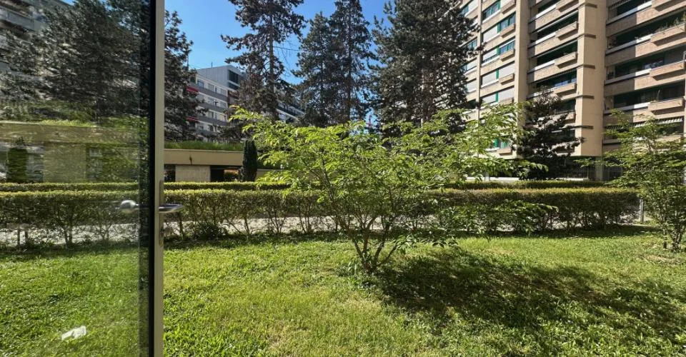 Bureaux professionnels - 60m² - Secteur Délices / Saint-Jean /