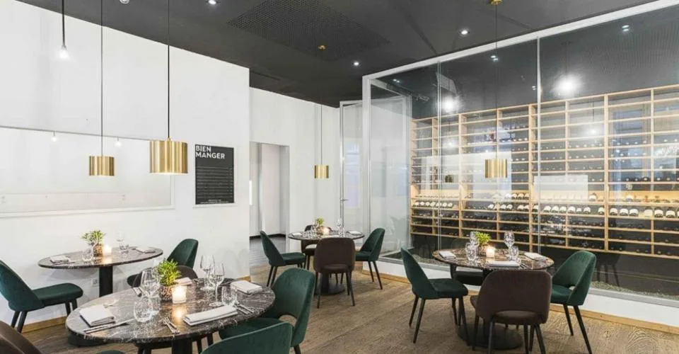 Quartier des Banques- Arcade d'env. 120m2 - Ideal pour un restaurant