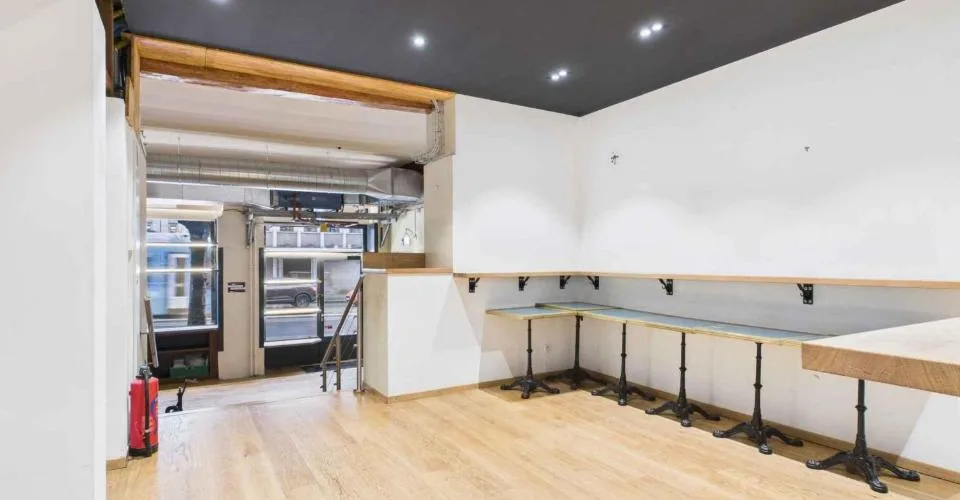 Quartier des Banques- Arcade d'env. 120m2 - Ideal pour un restaurant