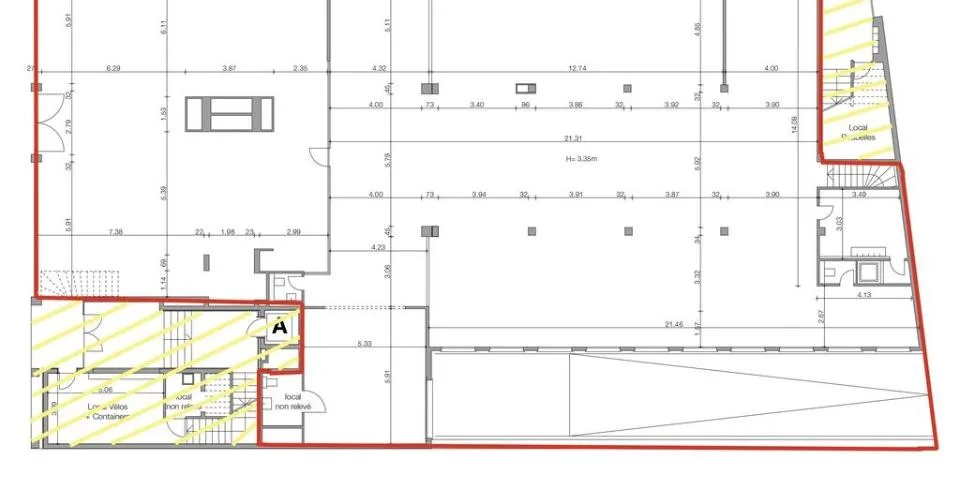 Belle arcade de 610 m2 et son dépôt de 638 m2 au coeur de Plainpalais