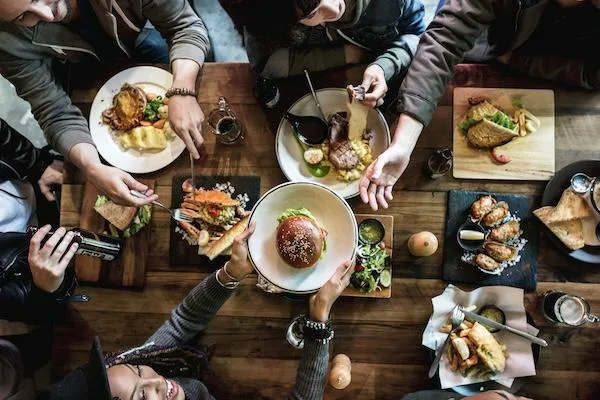 GENÈVE PAQUIS : RESTAURANT NUMERO À VENDRE
