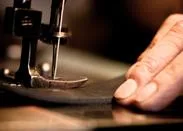 GENÈVE : ATELIER DE COUTURE ET DE CONFECTION PROFESSIONNELLE À REMETTRE