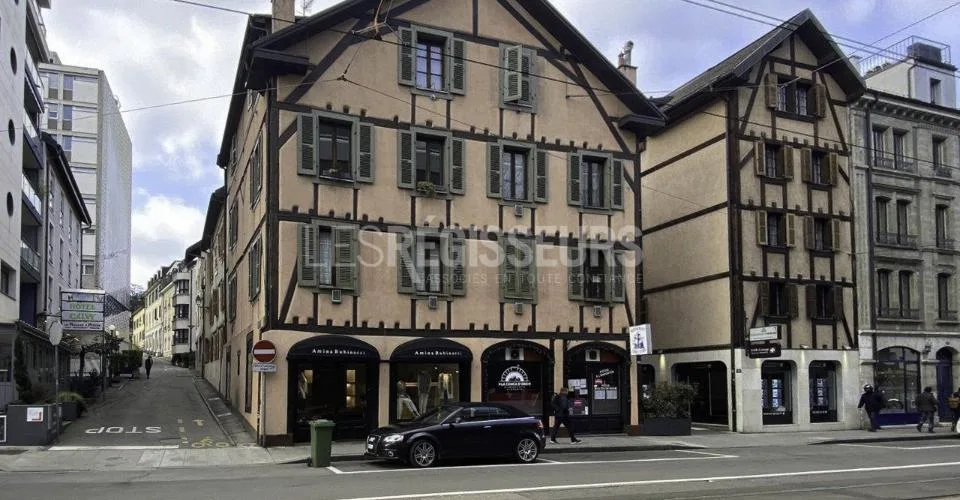 Très belle trattoria à remettre clé en main aux Eaux-Vives