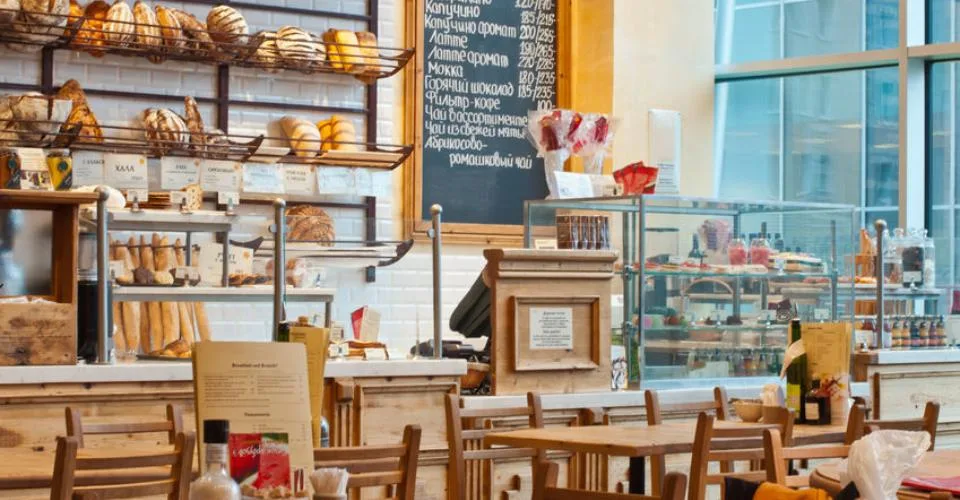 VERNIER : ÉTABLISSEMENT DE PETITE RESTAURATION À VENDRE