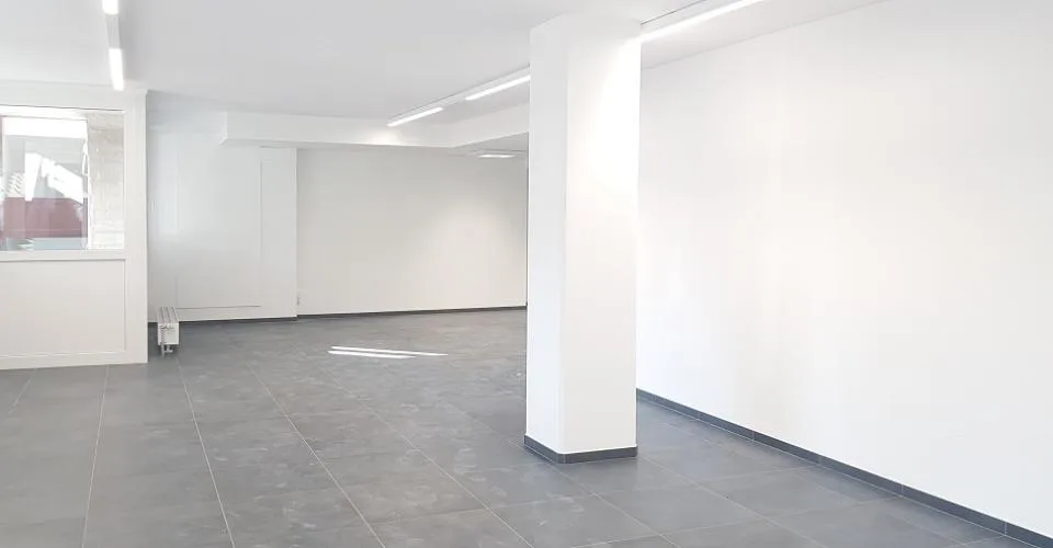 Local commercial Ã louer au cÅ“ur de DelÃ©mont