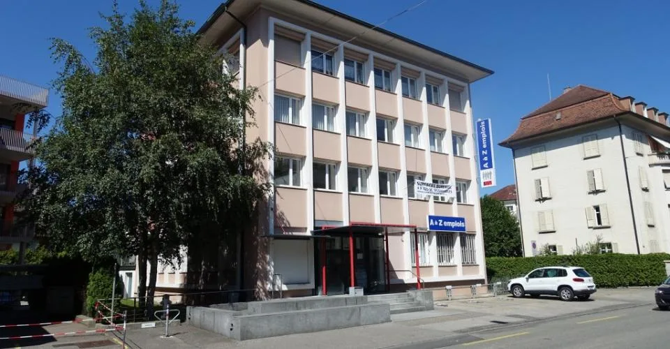 Bureaux de 250 m2 au 2Ã¨me Ã©tage