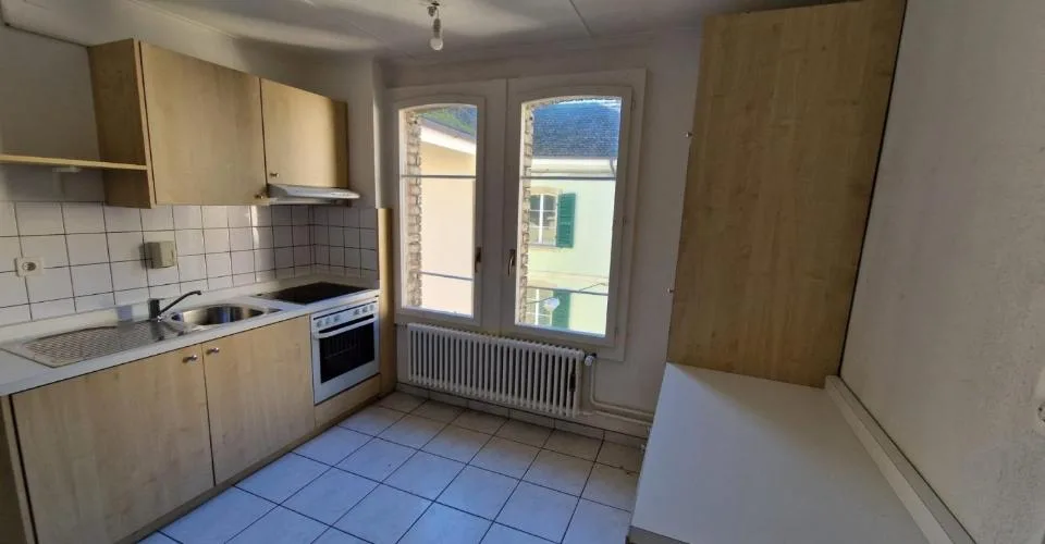 Bureaux 5.5 piÃ¨ces au 3Ã¨me Ã©tage