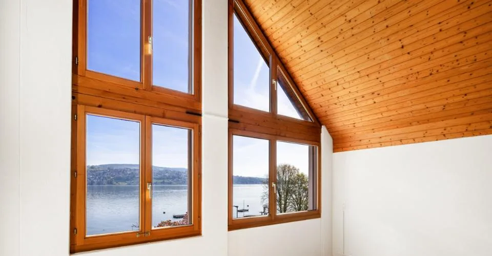 Thalwil: Grosszügiges Terrassenhaus mit Seesicht