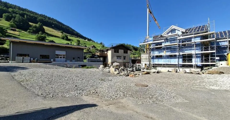 DEIN TRAUMHAUS IM GRÜNEN PARADIES