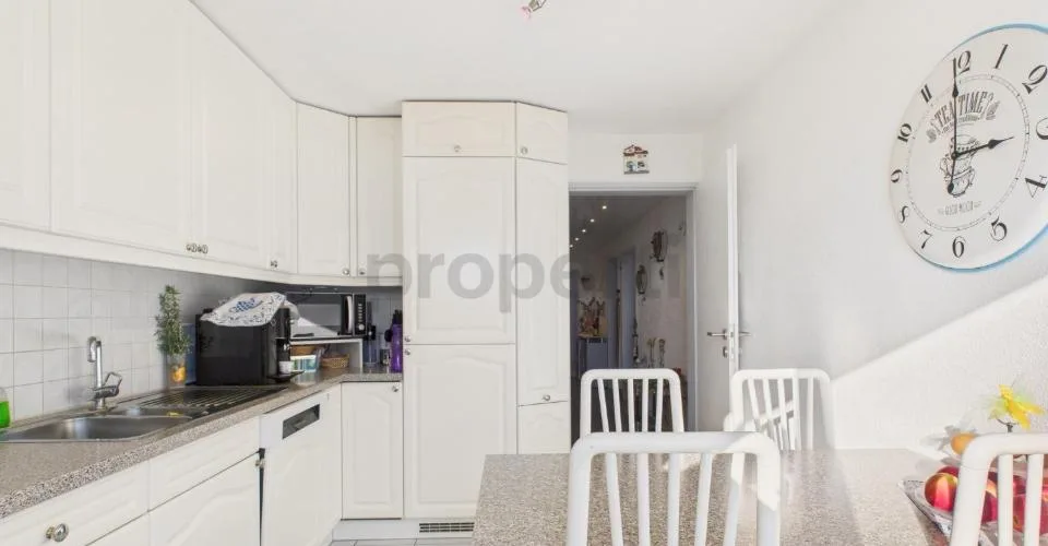 Wohnen mit traumhaftem Mythenblick  attraktive 4.5-Zimmer-Wohnung in Seewen