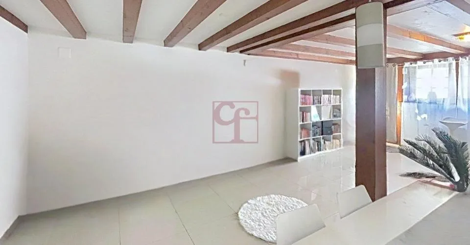 Sorens – Maison rénovée avec 2 appartements et 1 local commercial