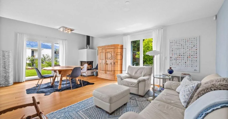 Sublime maison de 6.5 pièces sise à Bulle – Foto 3 von 10