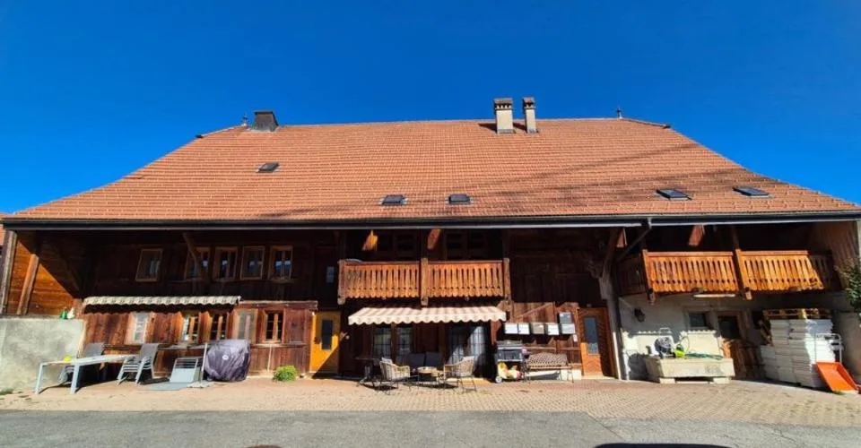 EN EXCLUSIVITE - Immeuble de rendement et 2 terrains constructibles à Vaulruz