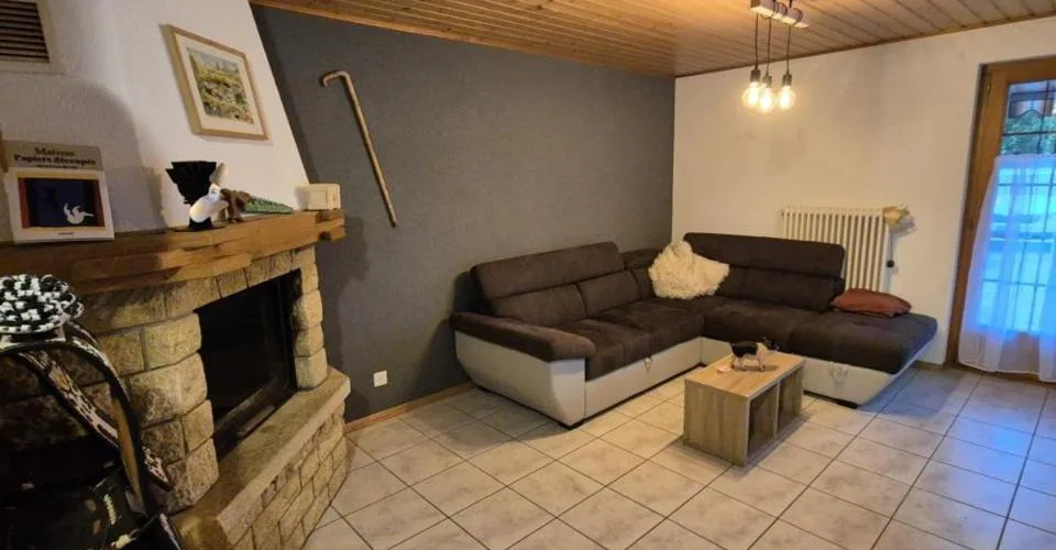 EN EXCLUSIVITE - Immeuble de rendement et 2 terrains constructibles à Vaulruz